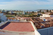 Вид с крыши отеля в Эссувейре